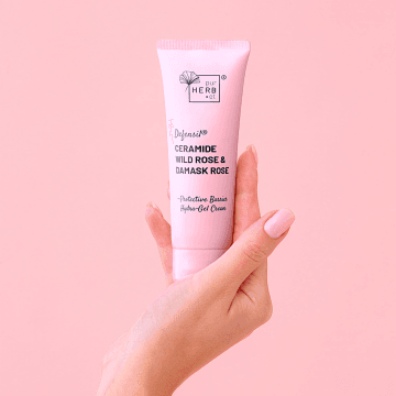 Cremă Defensil® Ceramide Wild Rose & Damask Rose Protective Barrier Hydra-Gel Cream